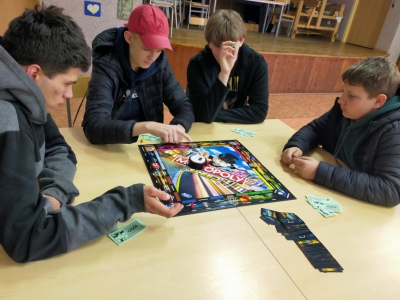 Sprawozdanie z zajęć Placówki Wsparcia Dziennego w Bobrowie – kwiecień 2025r.